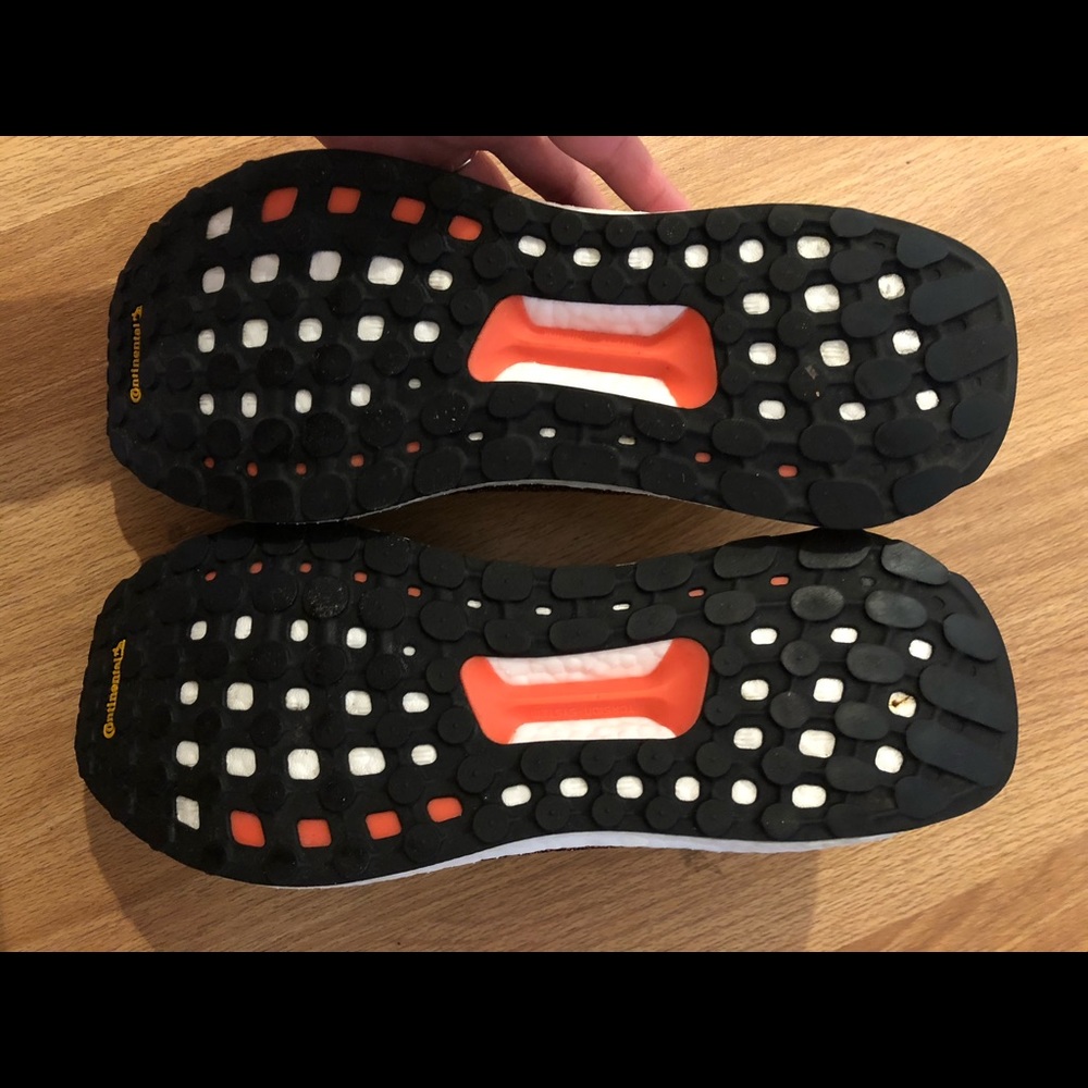 Men's Black Adidas Tennis Shoes